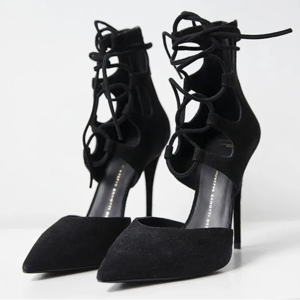 Giuseppe Zanotti 36.5 Black heels